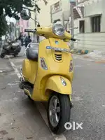 Vespa vxl125