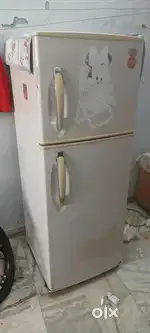 LG Fridge full working