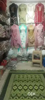 Ladies suit shop for rent