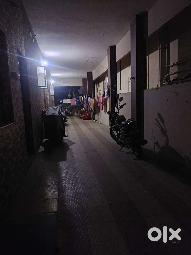 Room mate needed, bachelors, working men, cheran ma nagar, svb, tidel