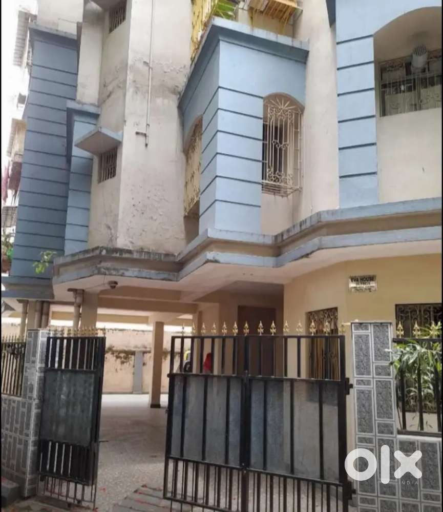 Rs.3000 RENT for Covered Car Parking at Lord's More, Lake Gardens, Kol