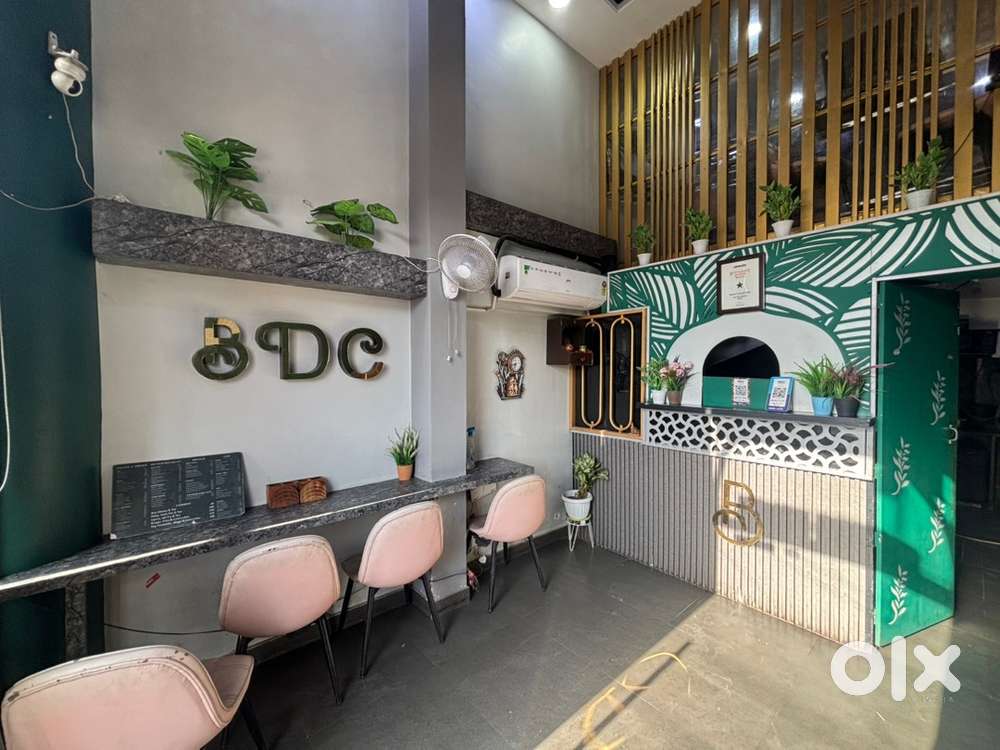 Cafe for sale (Running)