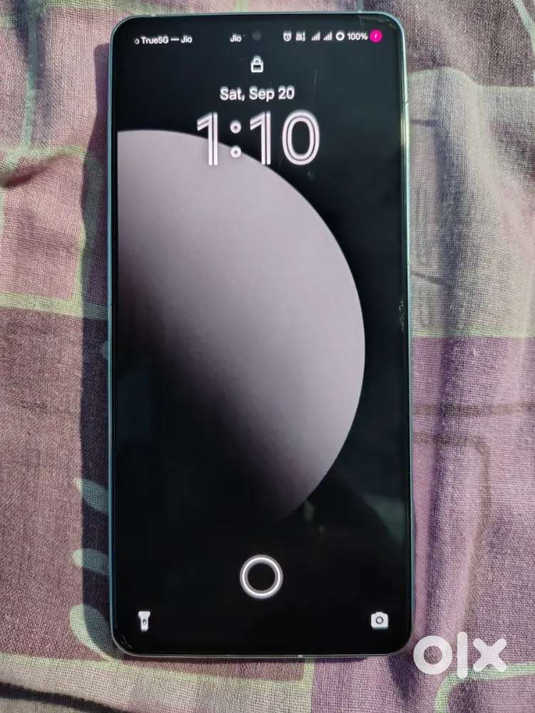 IQOO 12 5G 16/512 GB 5 MONTHS OLD PHONE