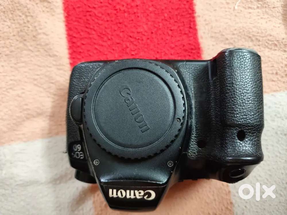 Canon EOS 6d with Godox 860-2 Good Condition -All accessories included