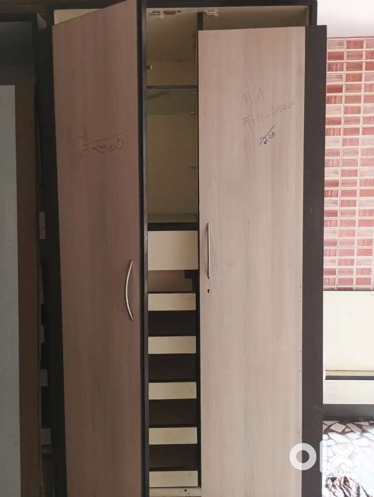 Wardrobe (CUPBOARD) on sale Best Marine wood ply. Price negotiable
