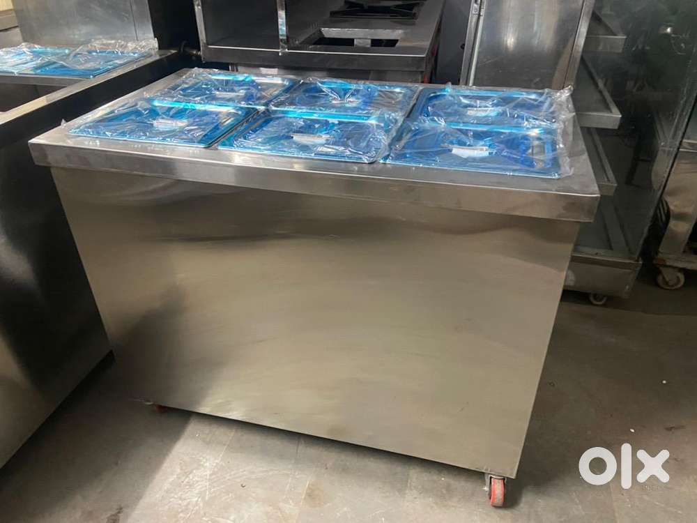 Brand new Bain marie or food warmer available in 3.5ft size