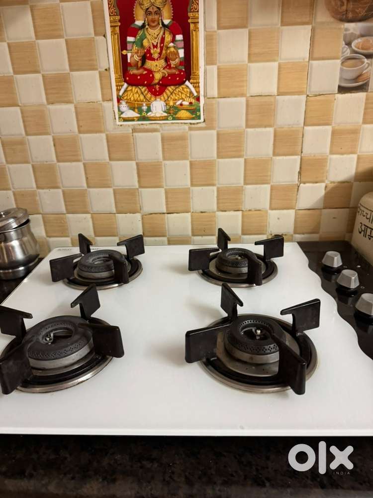 4 burner Prestige auto ignition hobtop urgent sales as shifting