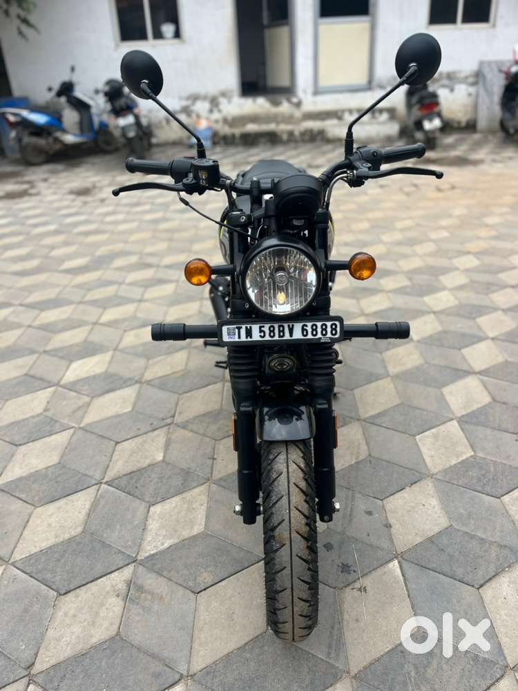 ROYAL ENFIELD HUNTER