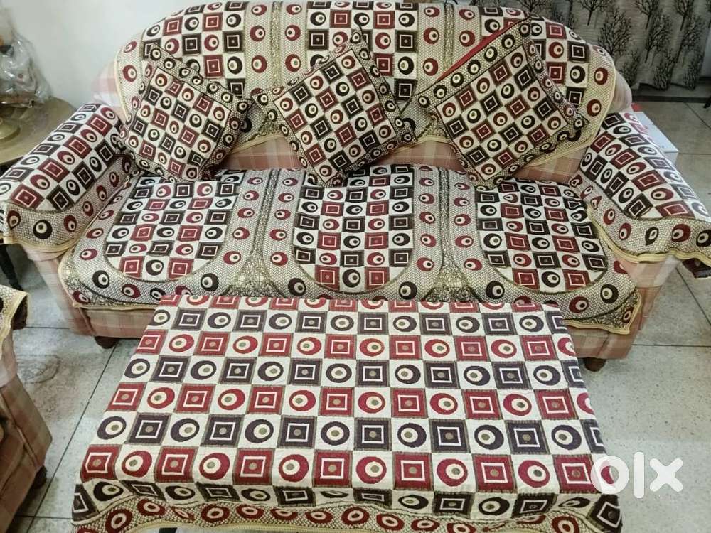 Sofa Set with Center Table