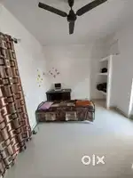 Looking for boy roommate RK Nearest metro (Huda city centre)