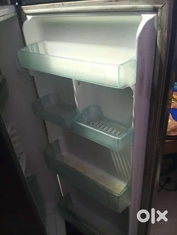 3000 we have 2 fridges so we want sell this one