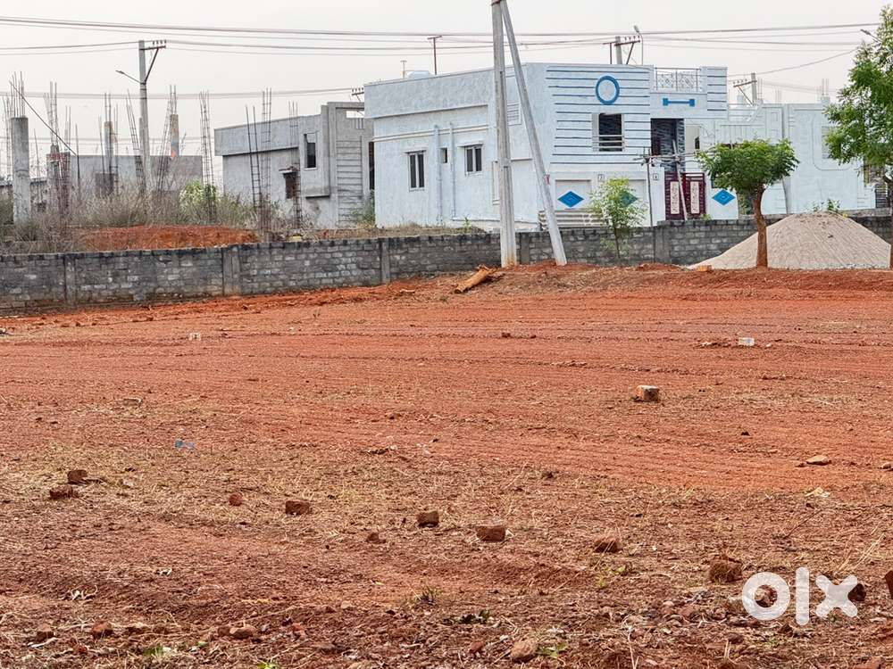 fully residencial plots sqy-11,111/- only