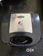 Sandwich maker/ toaster