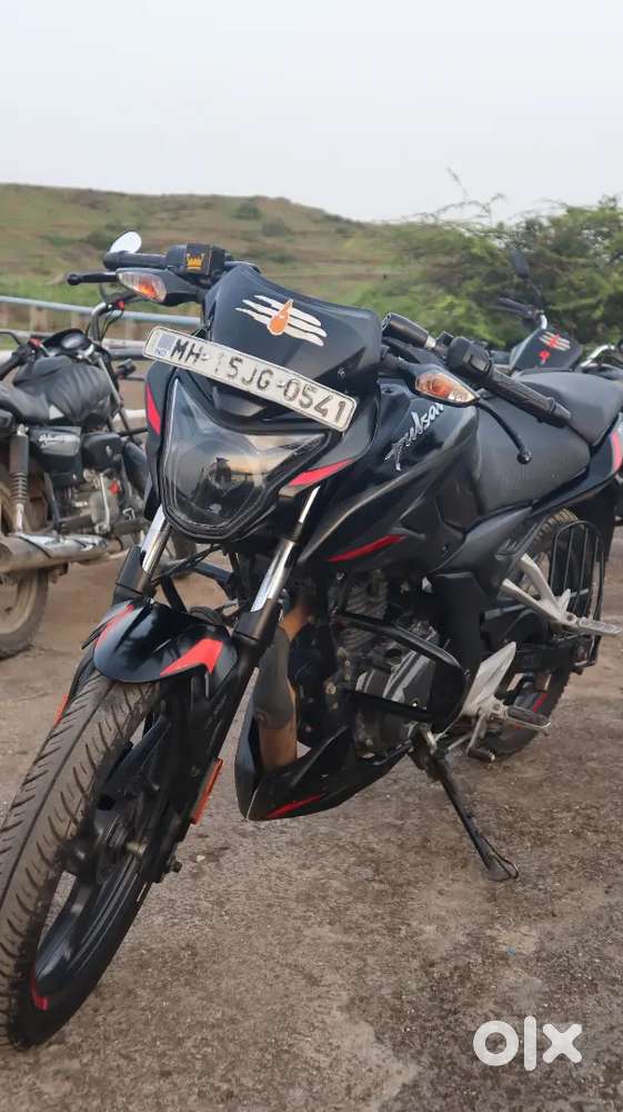 Pulsar p150
