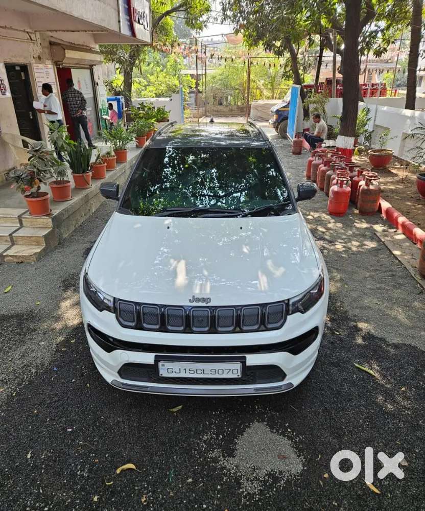 Jeep Meridian 2021 Diesel 52000 Km Driven With Sunroof