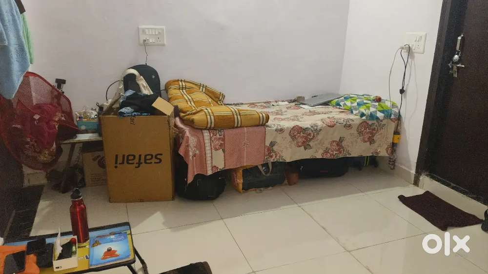 I'm female, required female roommate