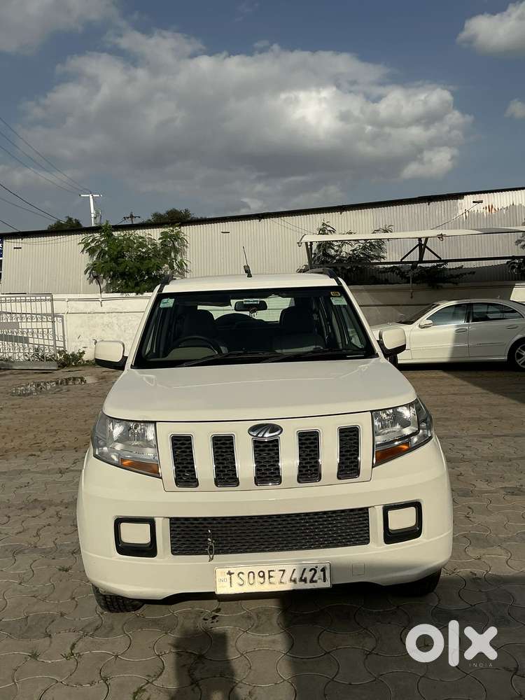 Mahindra TUV 300 T6 PLUS, 2018, Diesel