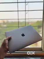 Apple Macbook Air