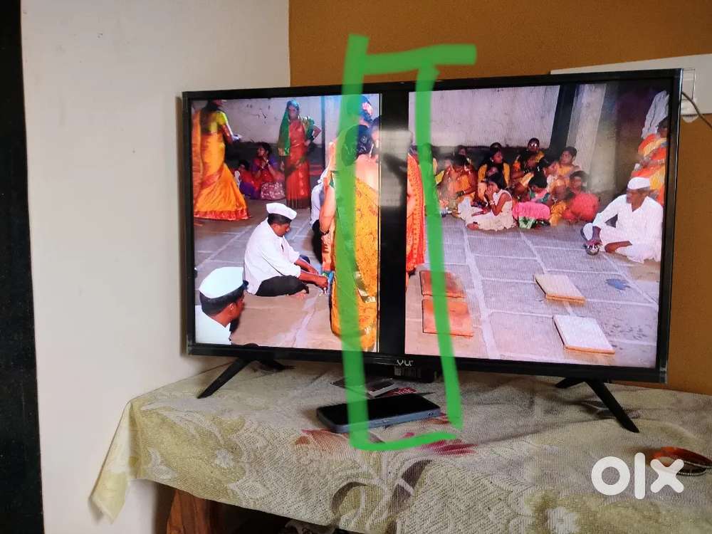 32' VU LED Tv [Vertical line on screen]