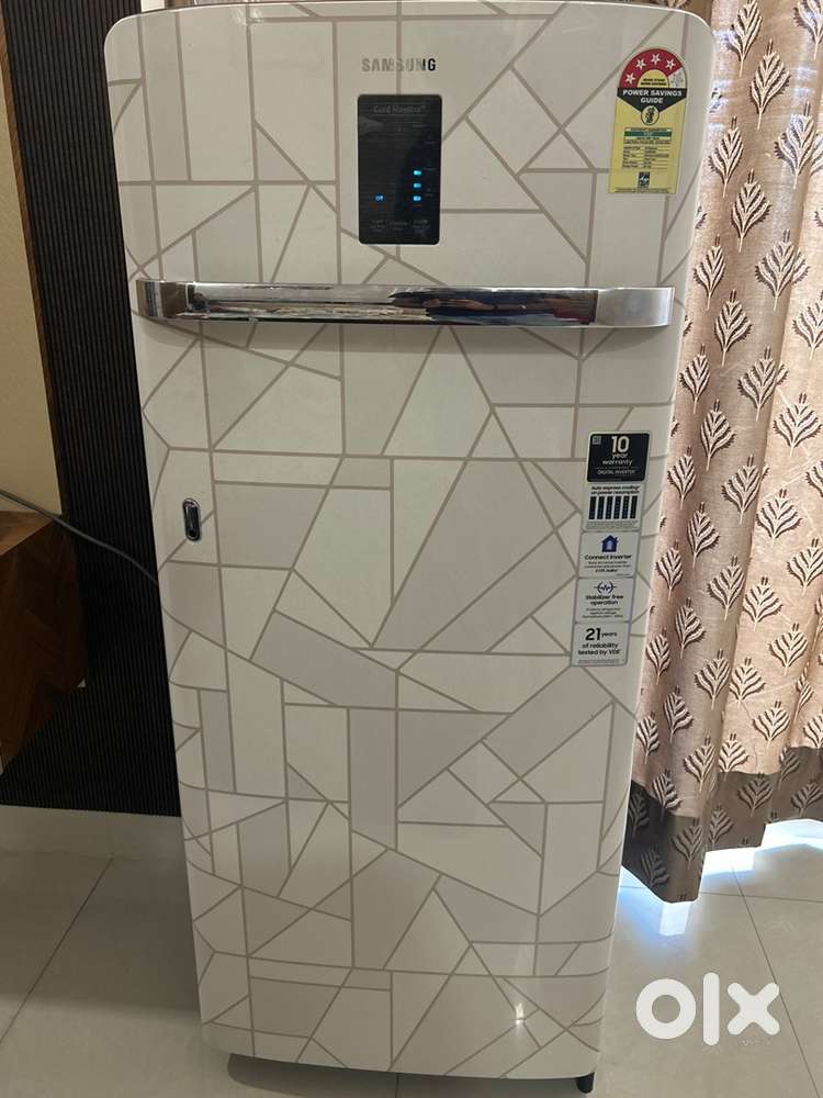 Samsung 220L Refrigerator – Excellent Condition!