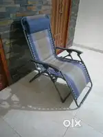 Zero gravity chair