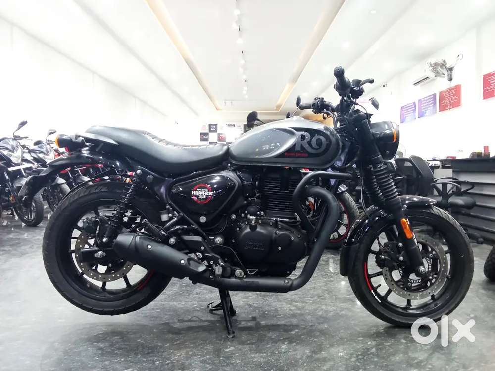 ROYAL ENFIELD HUNTER 350 ABS single owner brand new condition