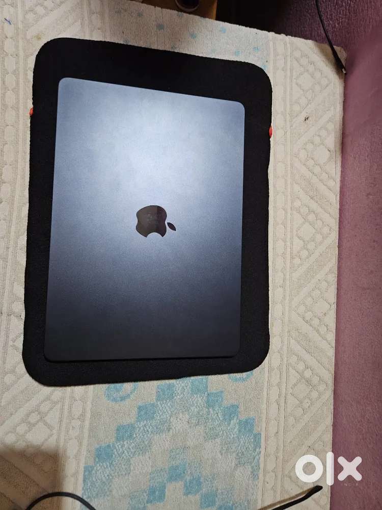 Brand New Condition Macbook M2 Air 2024