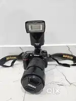 Nikon D-7000 with 1 FLASHLIGHT  rarely used FULL BOX