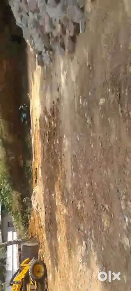 വസ്തു വില്പനക്ക് 8.5 സെന്റ് കിളിമാനൂർ വീട് വെയ്ക്കാൻ അനുയോജ്യം