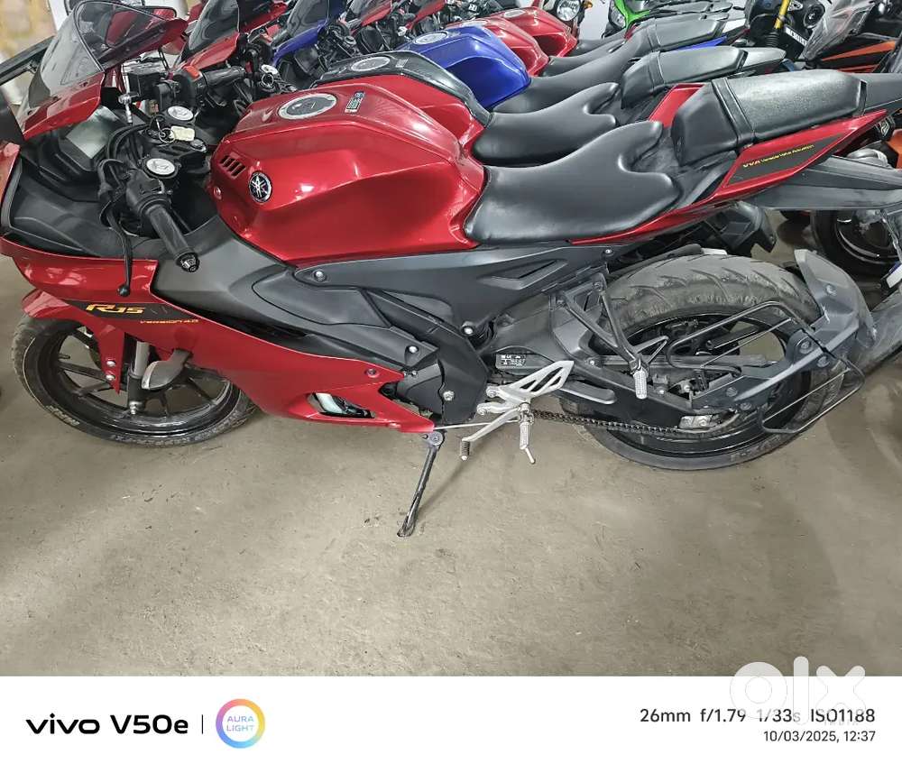 Yamaha R15