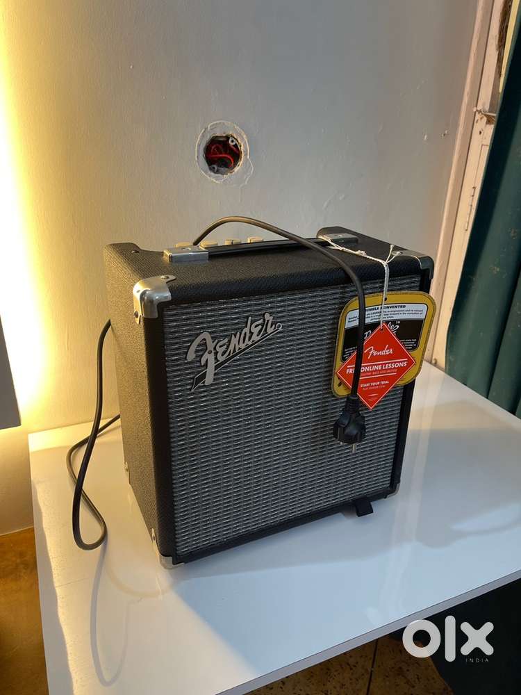 Fender bass guitar amp Rumble 15