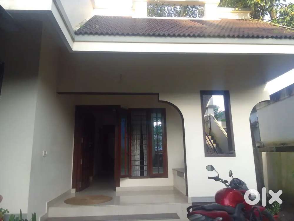 Individual House for rent / lease