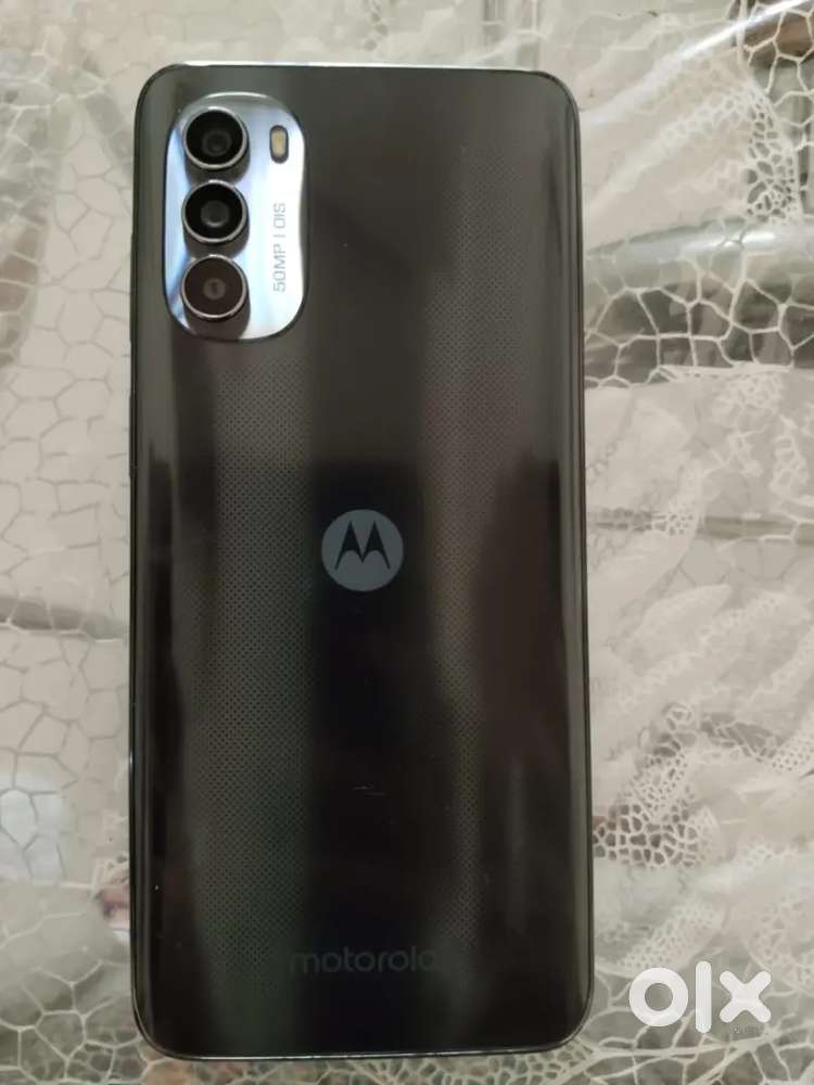 Moto g82 5g