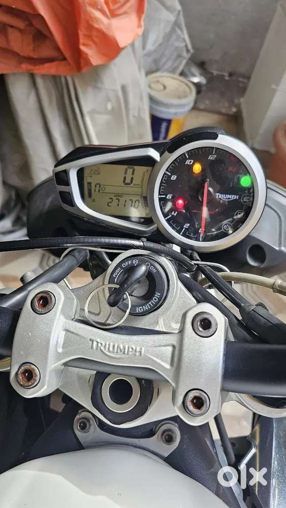 Triumph street triple 675 for sale. Well maintained stock bike
