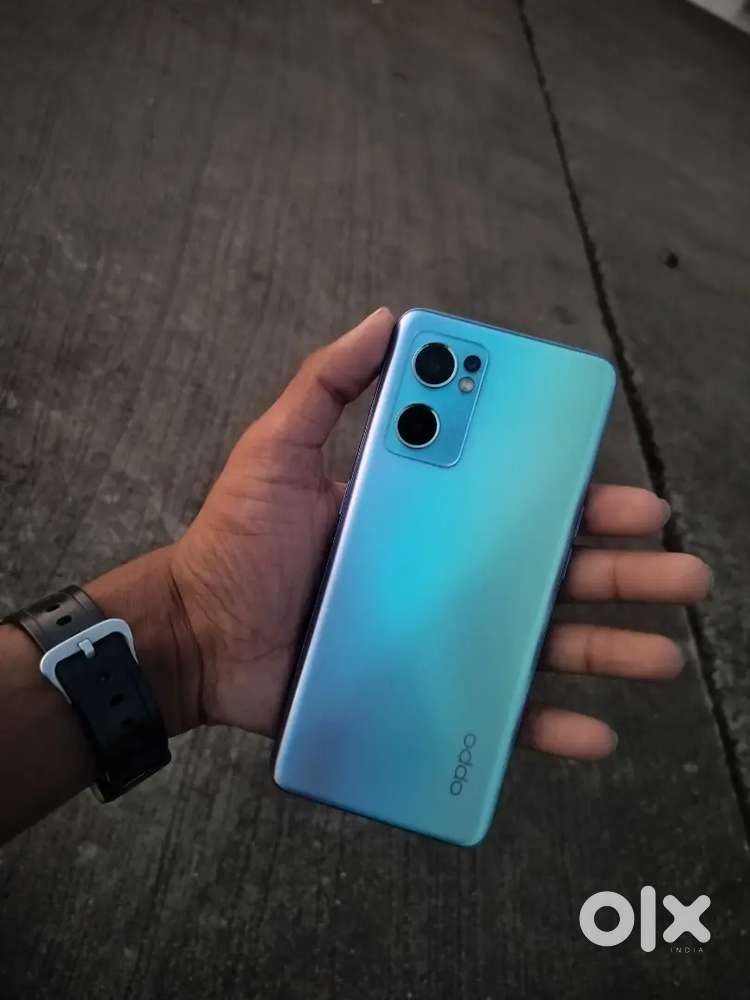 Oppo Reno 7 
8/256 Gb