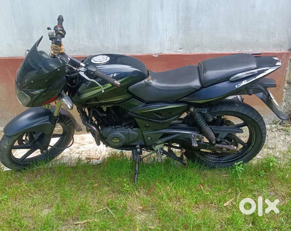 Bajaj palsar