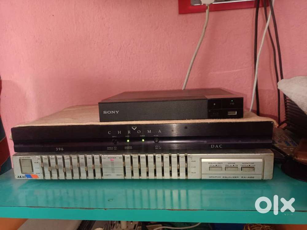 Audiophile Theta Chroma DAC, Sony Bluray DVD player & AKAI Equalizer