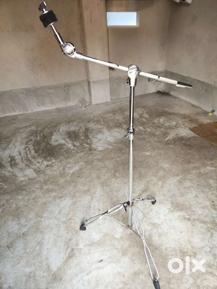 Softline Pro 

Double-Braced Cymbal Boom Stand Height Adjustment