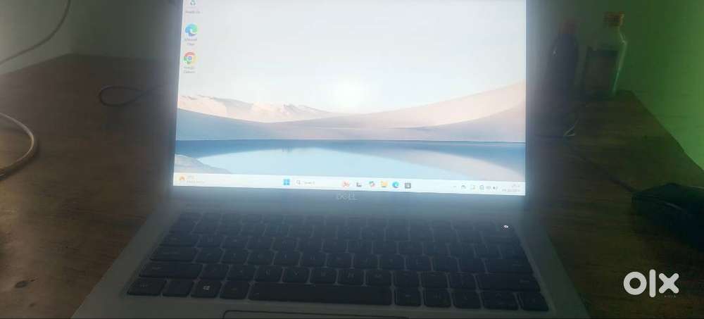 Dell laptop 5th generation with touch screen with face unlock system.