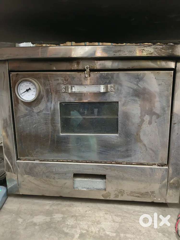 Gas pizza oven