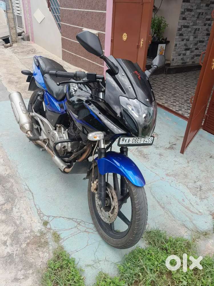 Bajaj Pulsar 220 DTS-I (2015)