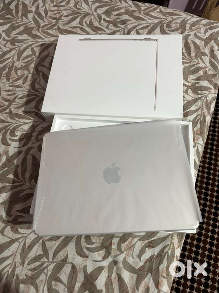 APPLE MACKBOOK AIR M4 16/256GB.
