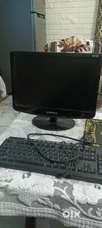 Samsung 17 Inch lcd and keyboard