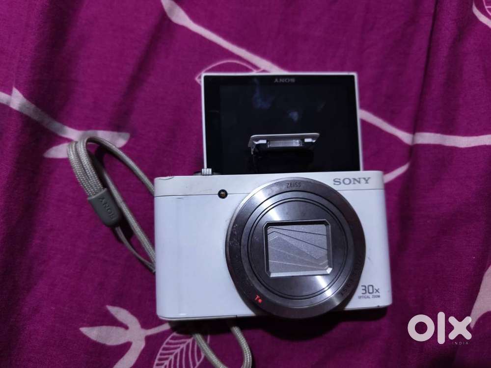 Sony Cybershot WX500 digital camera