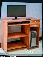 Cumputer table