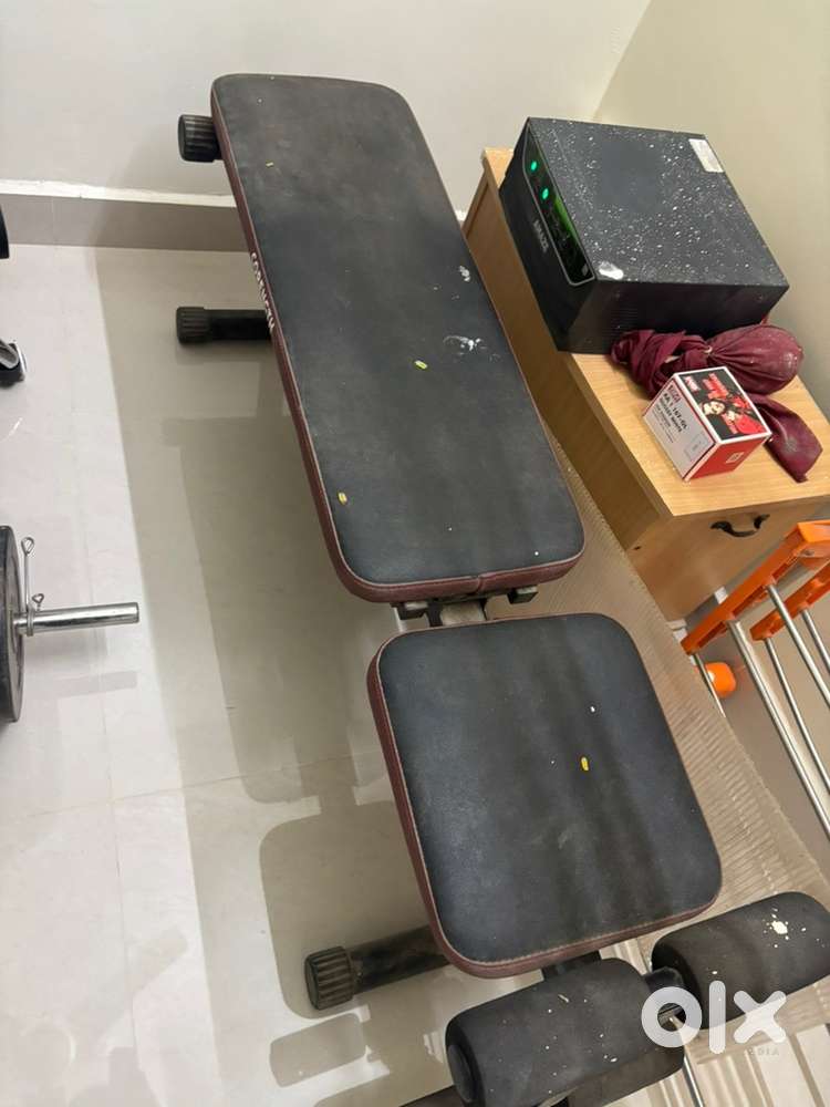 Gym bench good condition