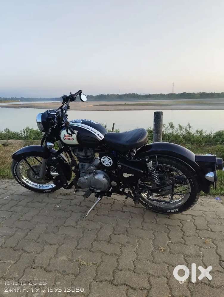 Classic 350 bullet