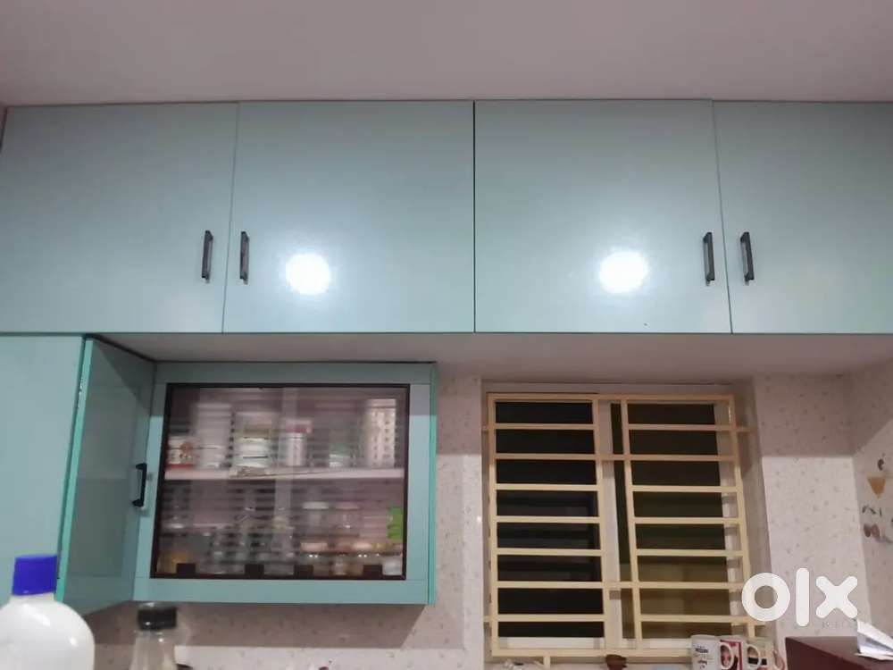 Room sharing for girl's working and studying womens only