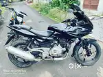 Bajaj pulsar 220