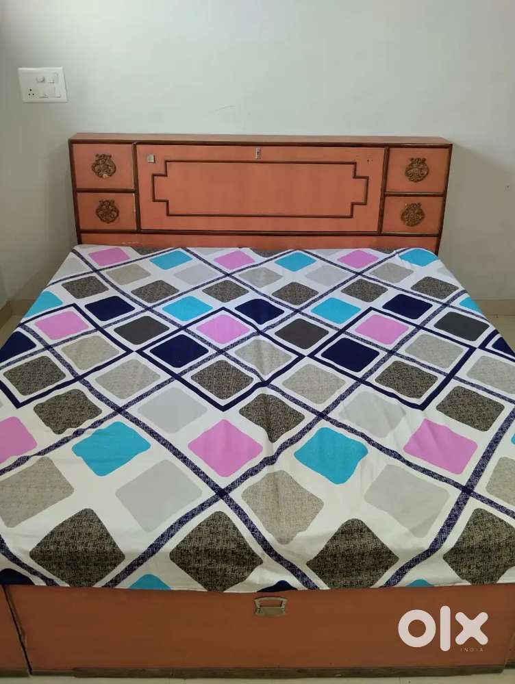 PG For Boys and House for Family